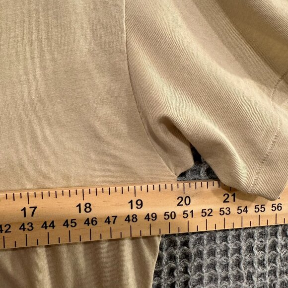 Vuori Sutton V-Neck Tee Womens Small - Picture 4 of 5